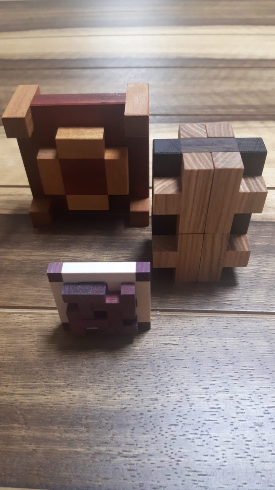 Set of 3 Pelikan Puzzles