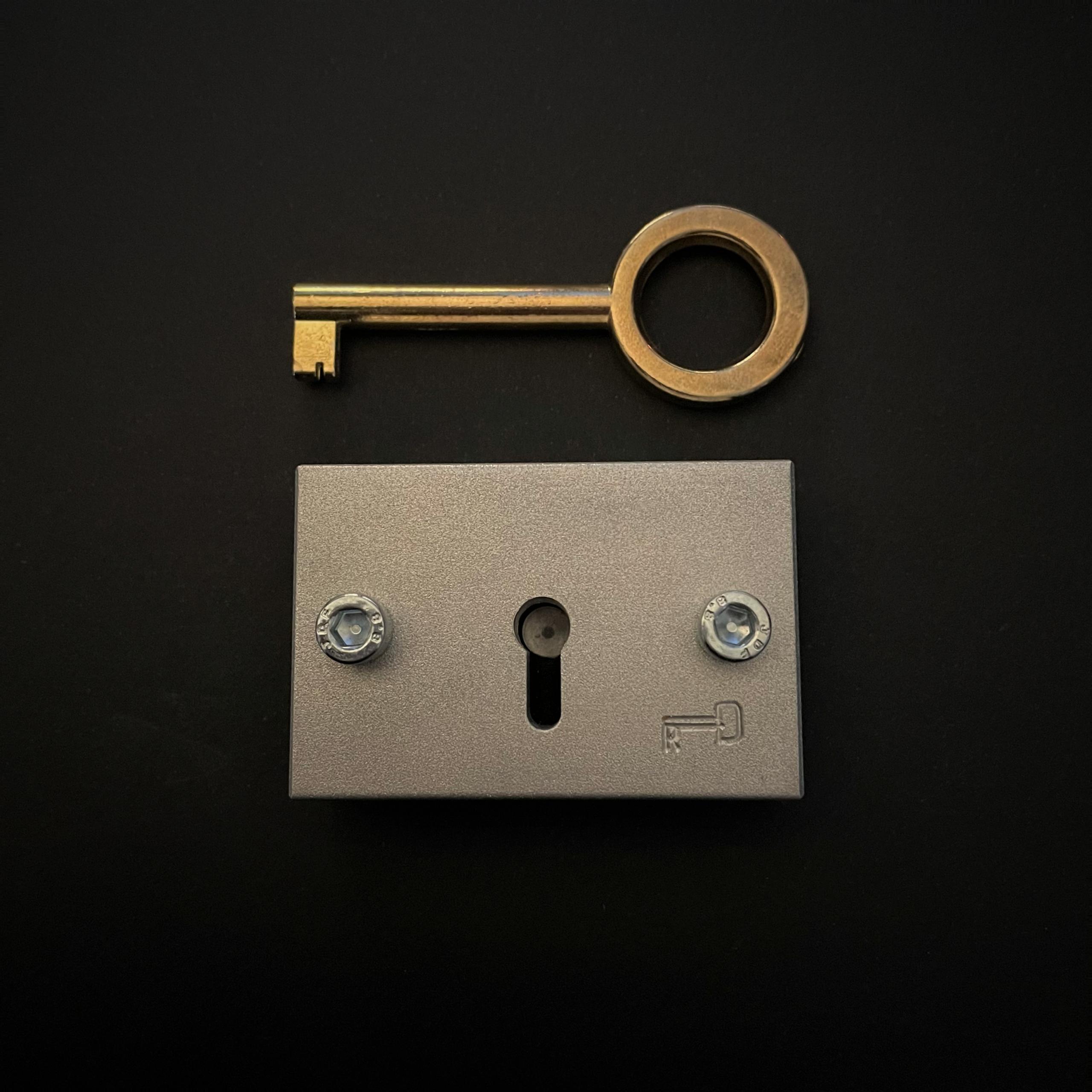 Schlüssel (Key) by Roger D. (RD)