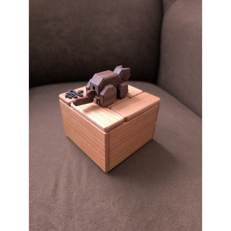 !!! karakuri box by Sugimoto