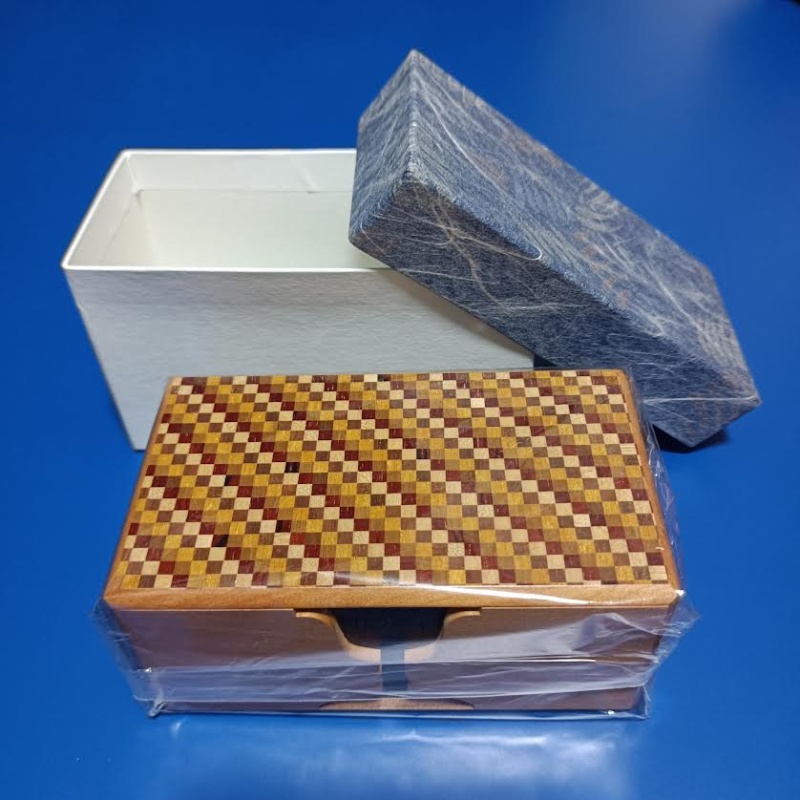 "Goblet secret" Karakuri Box Shiro Tajima