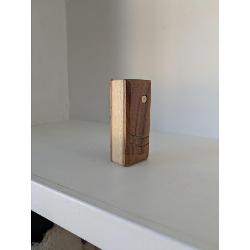 Juno - Coin Case