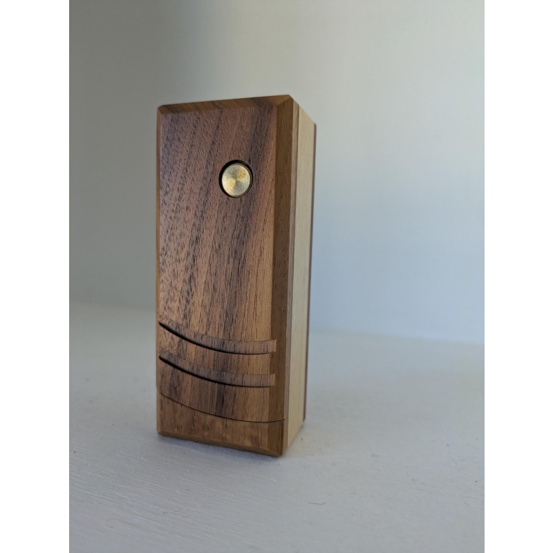 Juno - Coin Case