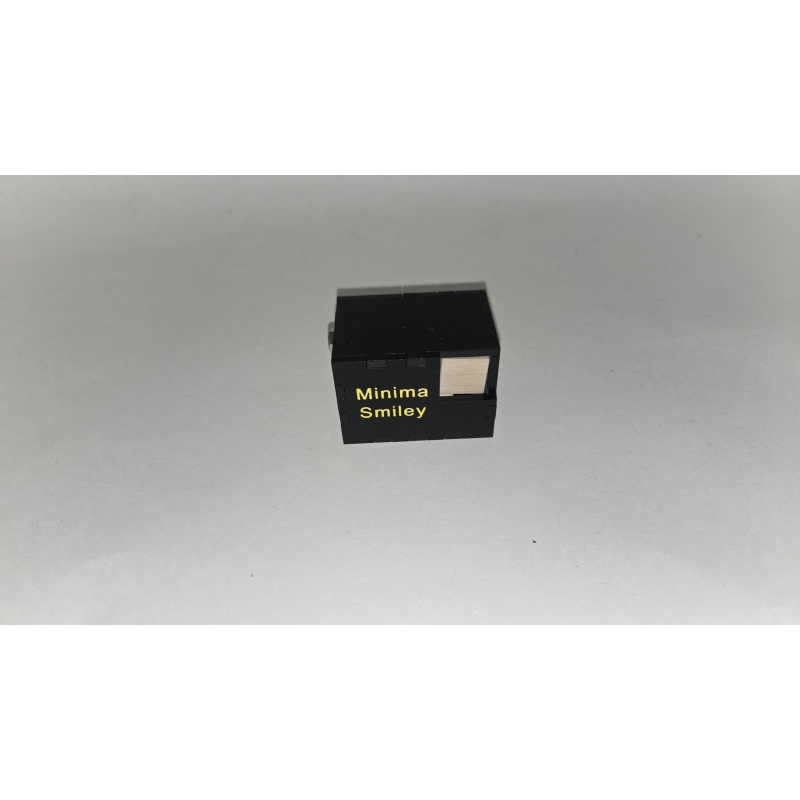 Minima Smiley NYD