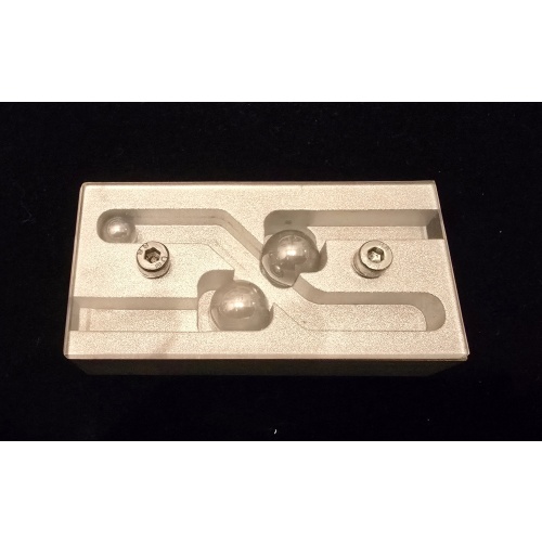 R2D2 by Roger Dieckmann (Roger D) – Precision CNC Puzzle