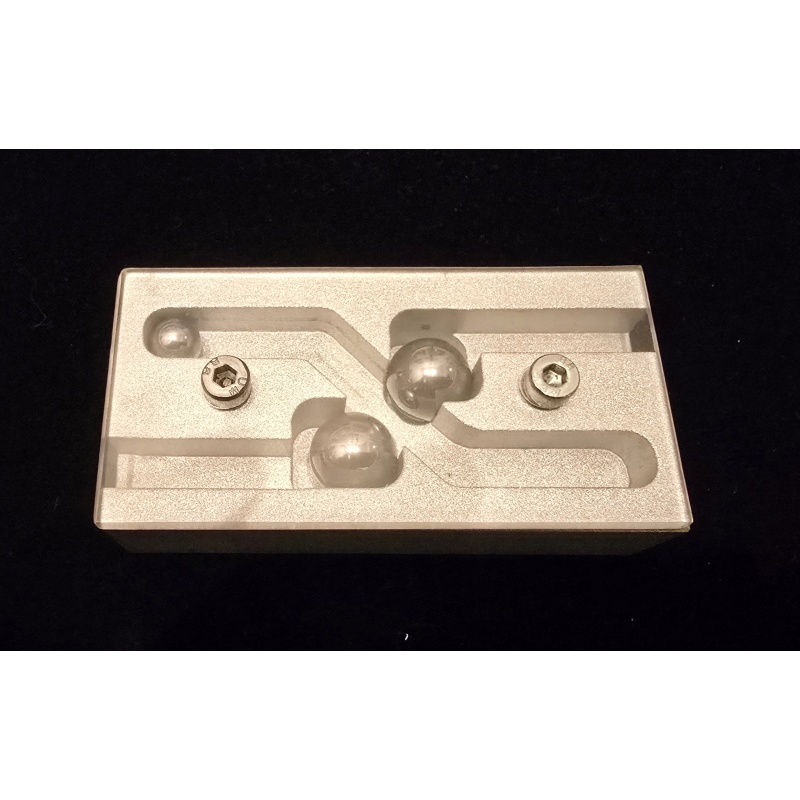 R2D2 by Roger Dieckmann (Roger D) – Precision CNC Puzzle