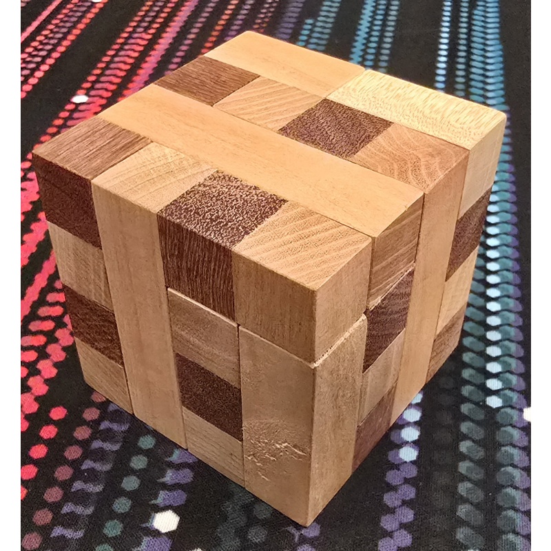 The "Happy" Hooker Cube – A Piece of Puzzle History