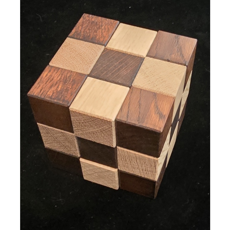 RARE IPP19 “Two-Way Checkerboard Cube” – From the Personal Collection of Master Designer Bill Darrah