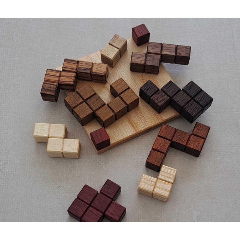 Minimal Frame (Pelikan Puzzles × Lucie Pauwels)