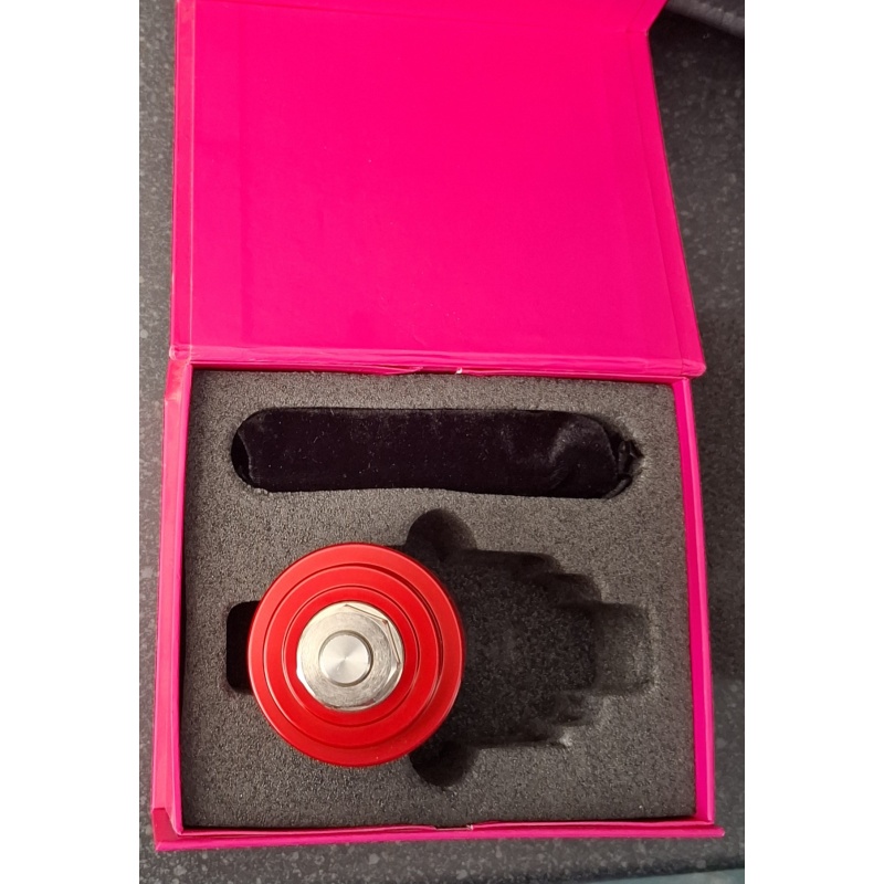 Revomaze limited edition V1 RED No 57/125