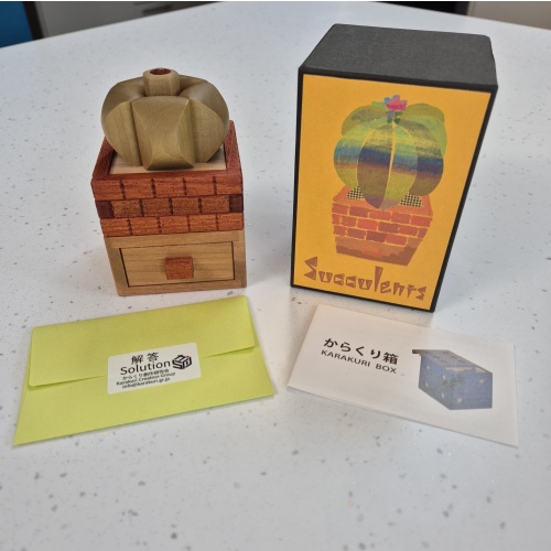 Karakuri - Succulents - Yasuaki Kikuchi