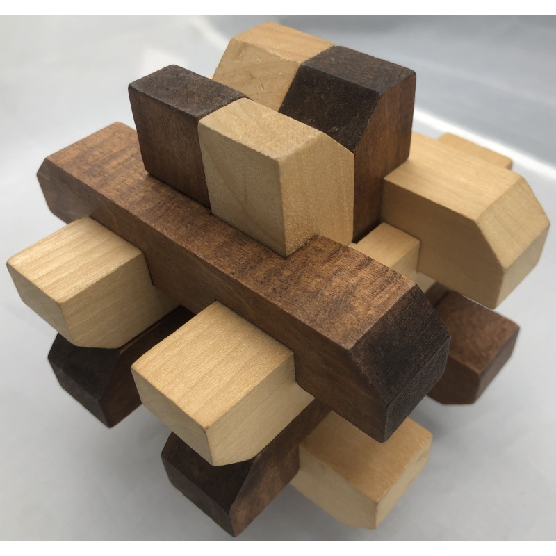 #1684 - Wooden puzzle