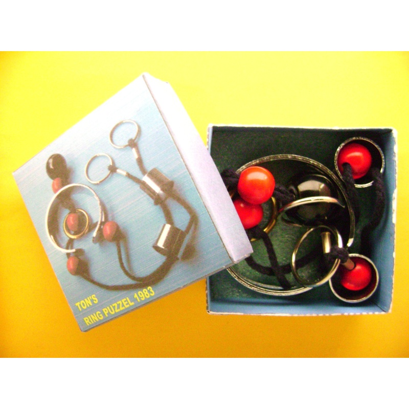 TON'S RING PUZZEL 1983 (c) Ton Delsing
