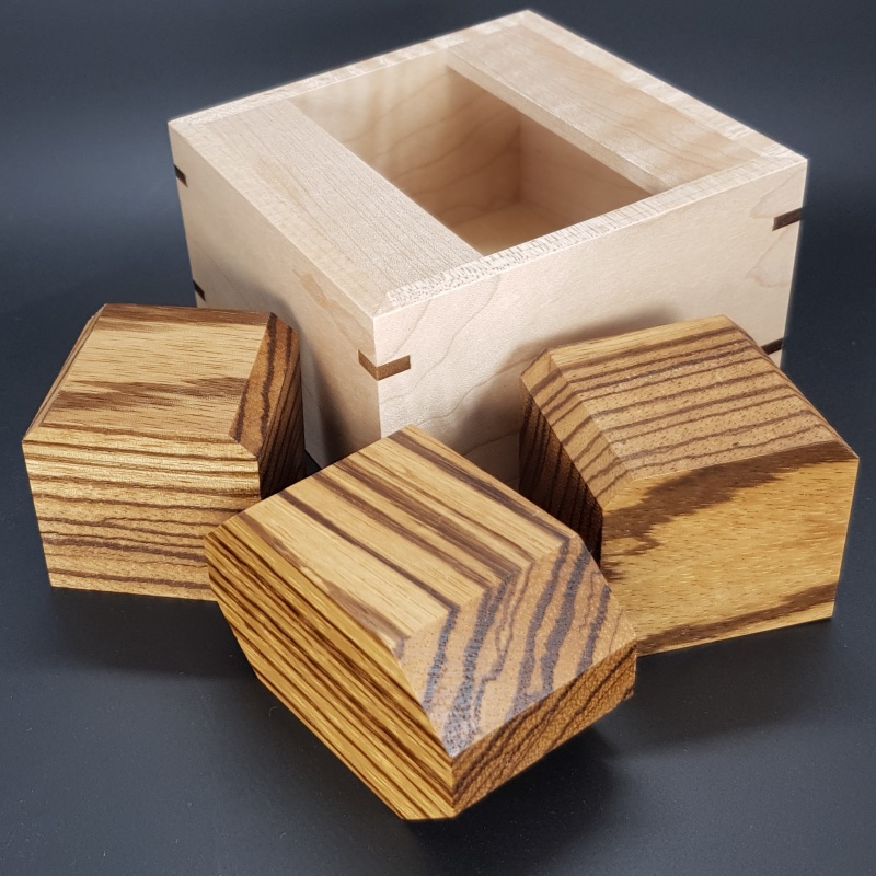 ODD Packing Puzzle by Hirokazu Iwasawa