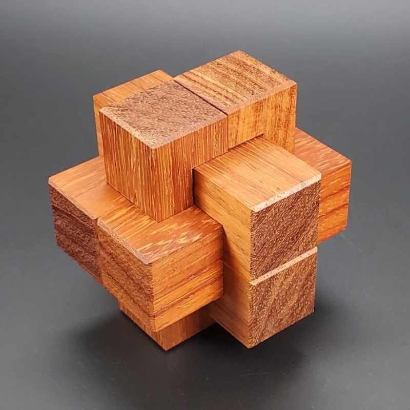 Unique Level 4.6 Burr by Ishino Keiichiro and Eric Fuller