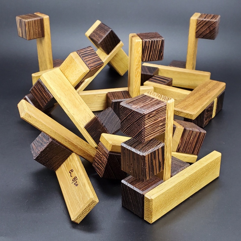 Tabula Cube by Yavuz Demirhan and Eric Fuller