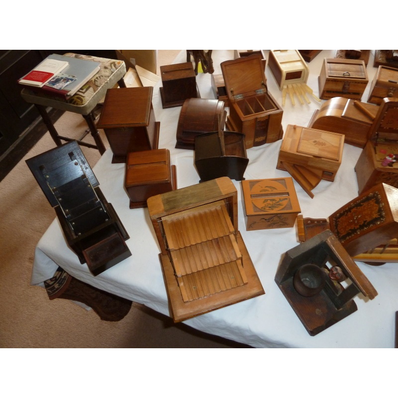 Fifty Eight mechanical Cigarette Boxes