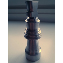Marcel Gillen - All Hail The King , aluminium chess piece puzzle
