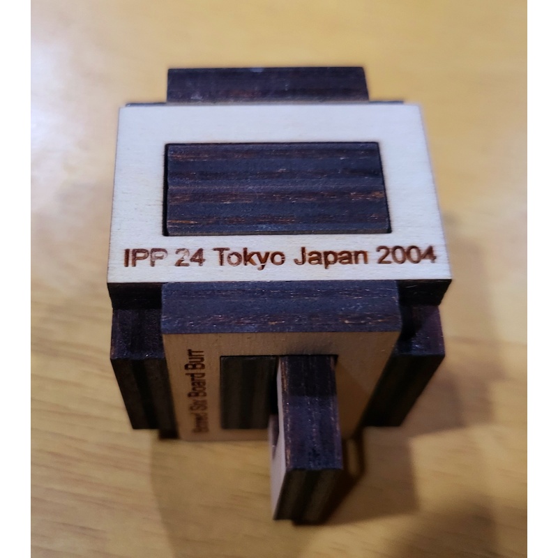 Boxed Six Board Burr by Frans de Vreugd, IPP24 2004 Tokyo
