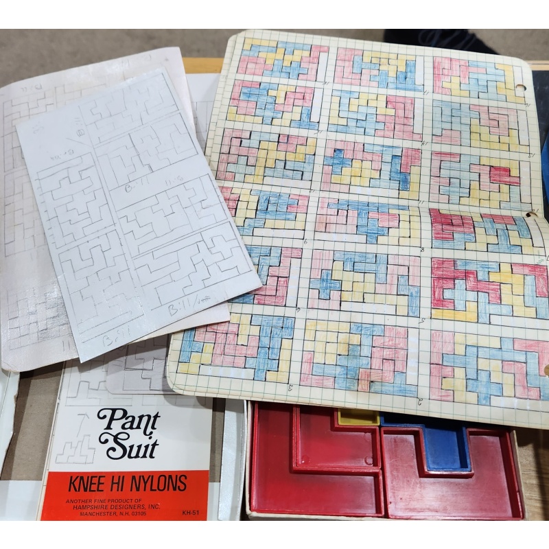 Vintage PUZZLE/GAMES lot 3