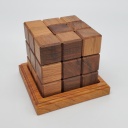 Loopy L Cube 1 by Junichi Yananose
