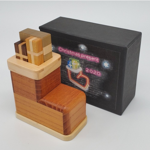 Christmas boots (Z-9) by Yasuaki Kikuchi