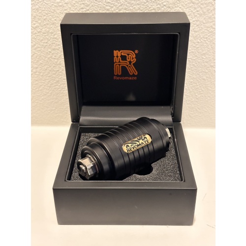 Revomaze Black Merc V1