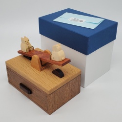 Seesaw Box (CO-16-2)