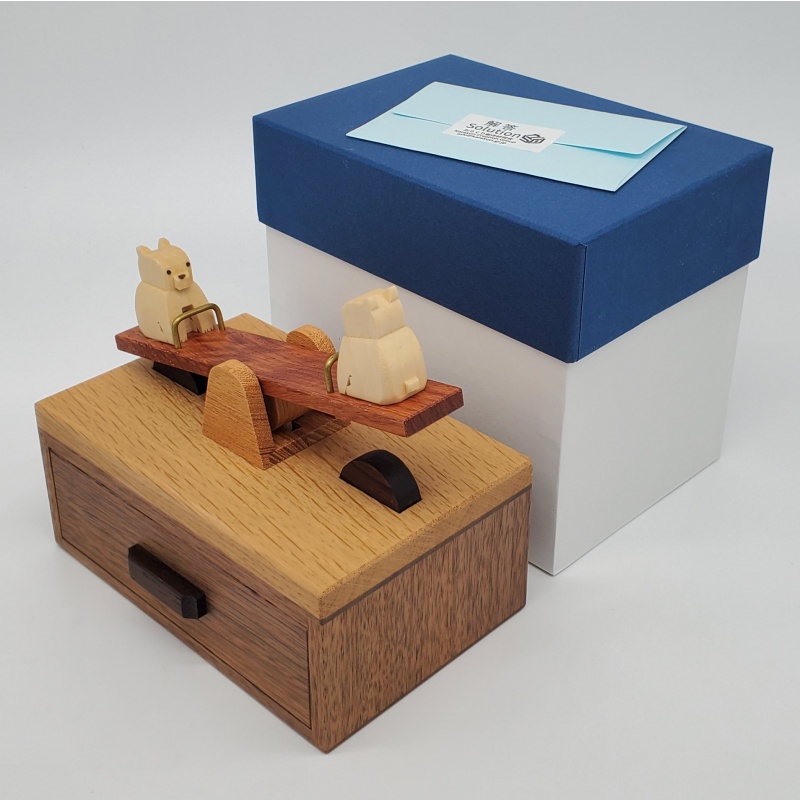 Seesaw Box (CO-16-2)