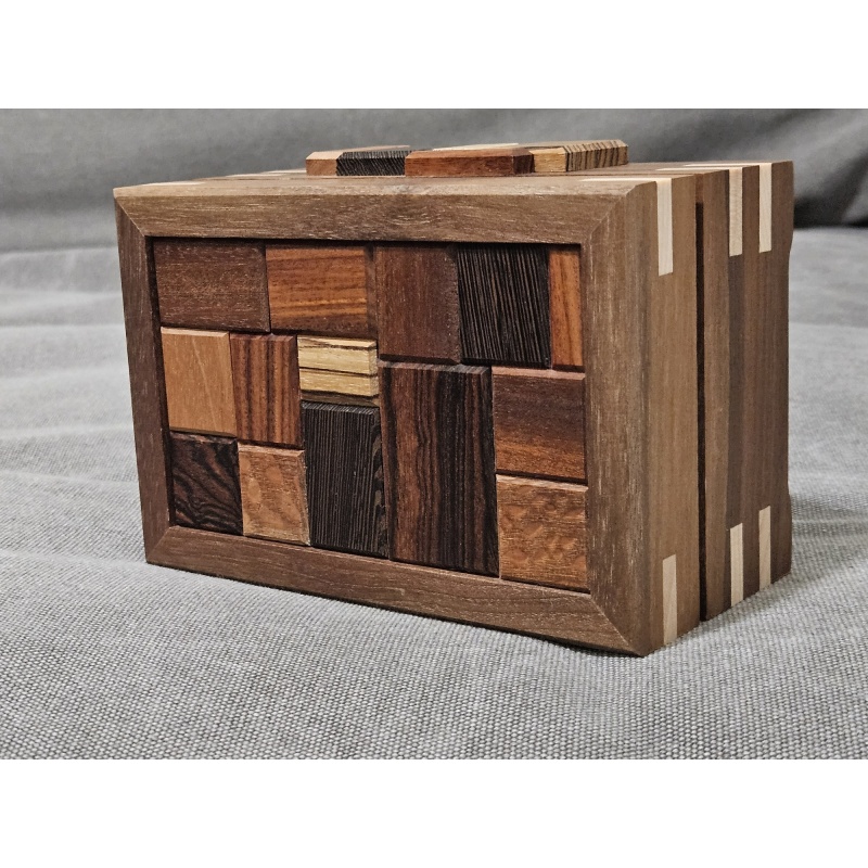 Where's My Hammer - Dee Dixon