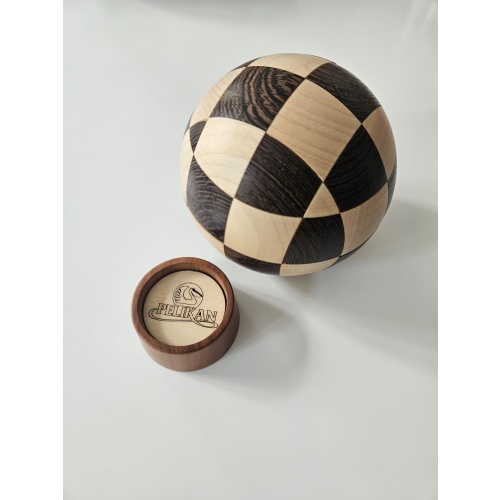 Convolution ball by Pelikan