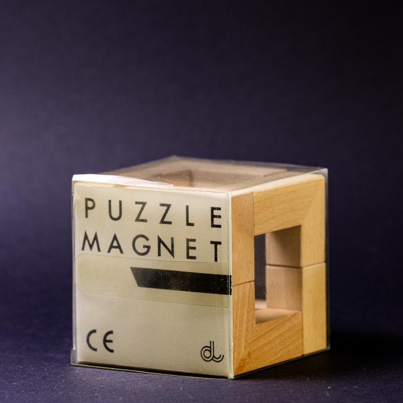 Puzzle Magnet by Kubus Play Art