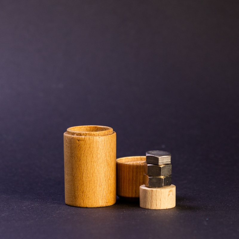 The impossible super screw by Modern Magic