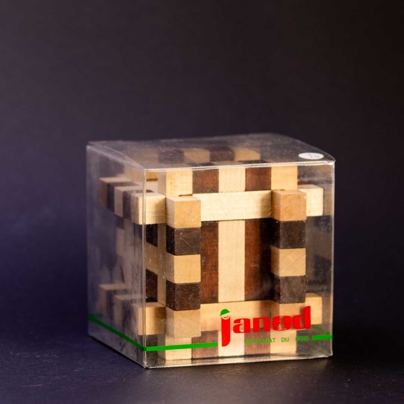 Cube Fermè 30p by JANOD