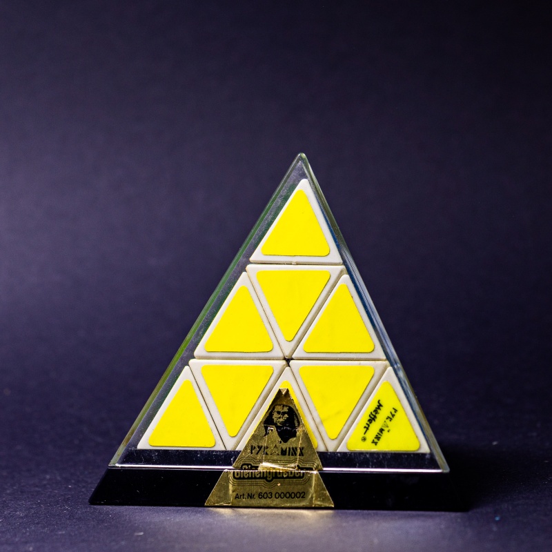 Pyraminx (Bienengraeber) by Uwe Meffert