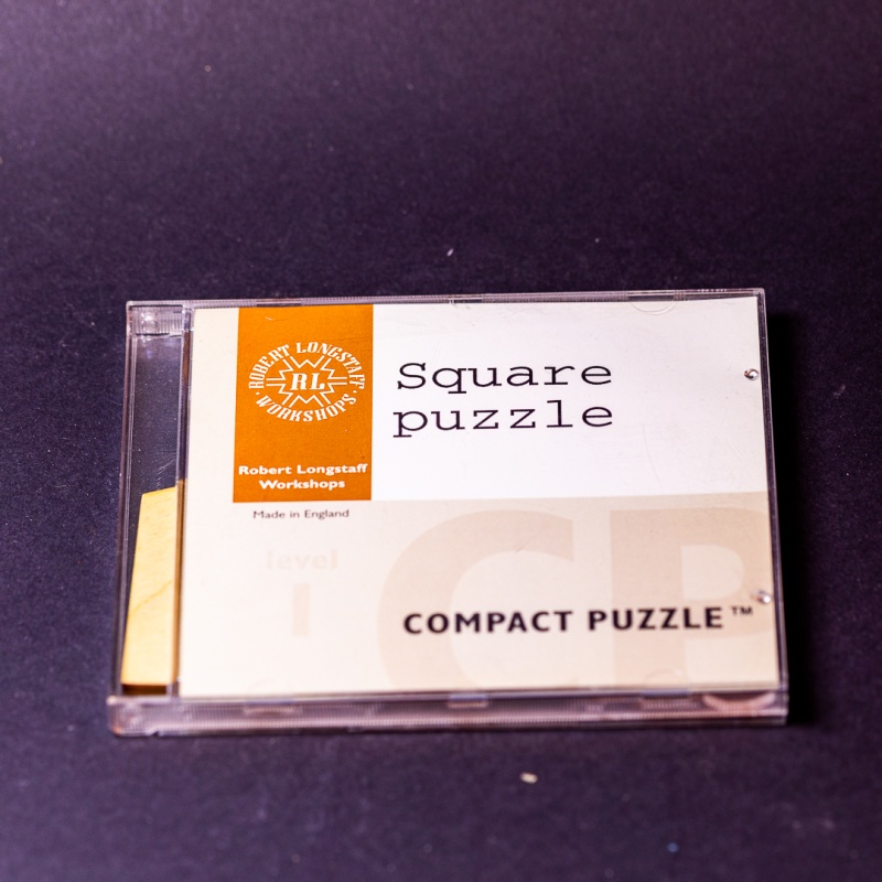 COMPACT PUZZLE – Square puzzle by Robert Longstaff Workshops