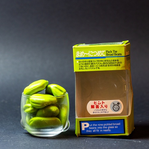 PACK THE BROAD BEANS by Toyo Glass