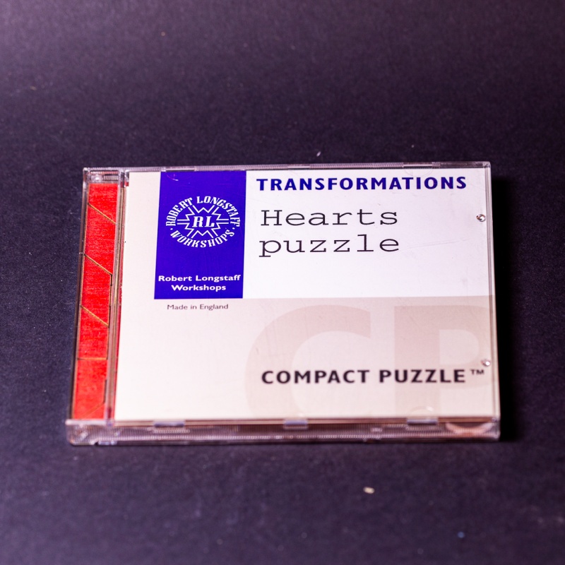 COMPACT PUZZLE – Hearts puzzle by Robert Longstaff Workshops