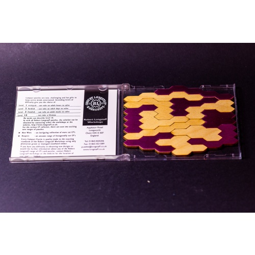 COMPACT PUZZLE – Hex puzzle by Robert Longstaff Workshops