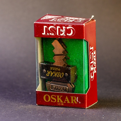 Cast Oskar by Hanayama