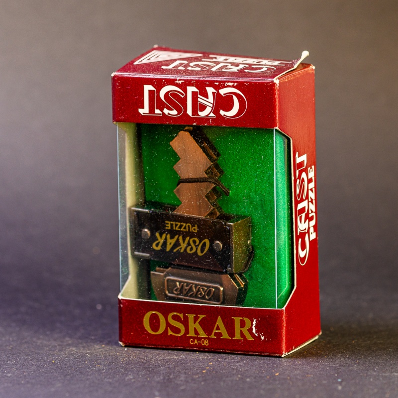 Cast Oskar by Hanayama