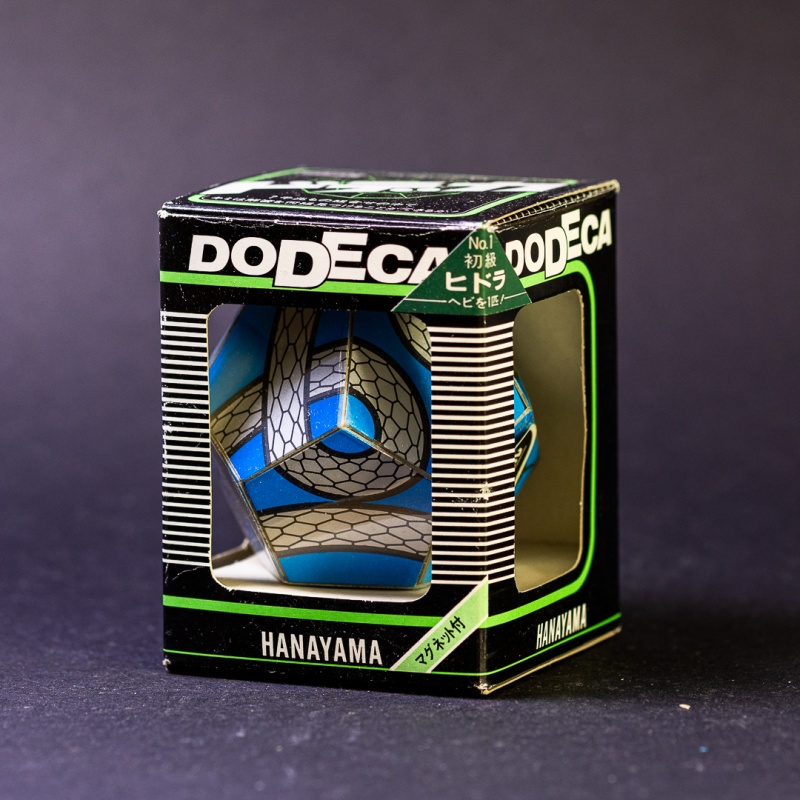 Dodeca Snake Puzzle by Nob Yoshigahara
