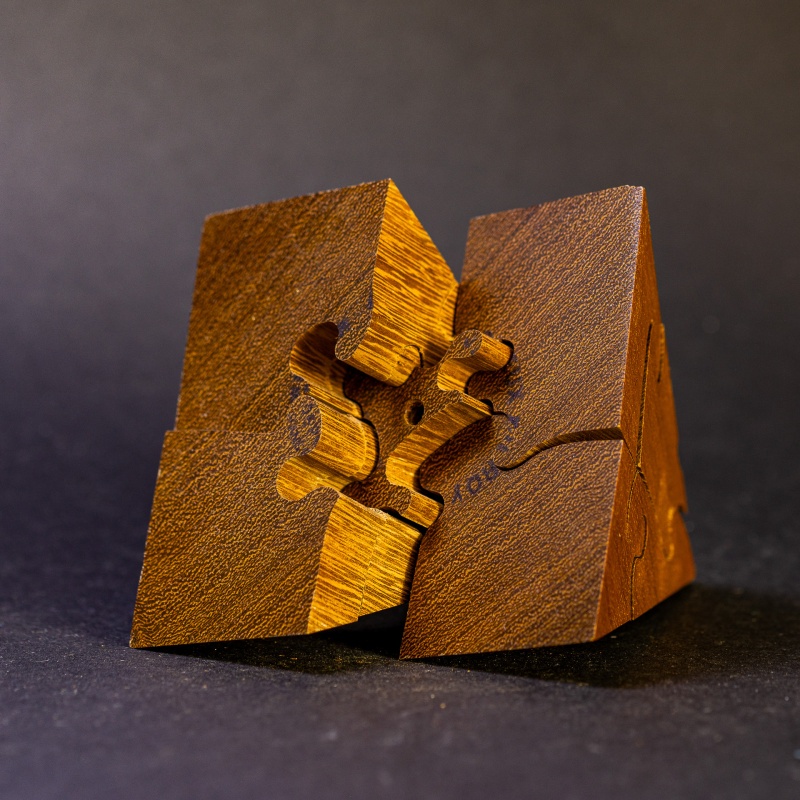 JR1500 – Pyramide Iroko by Jeux du Roy