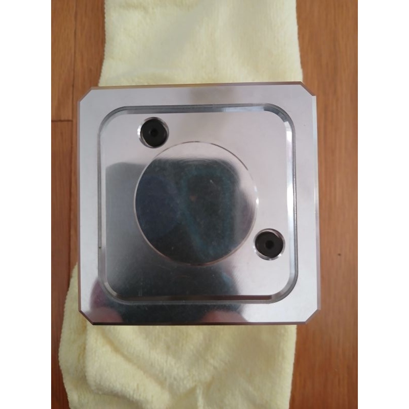 Bananas by Jon Keegan