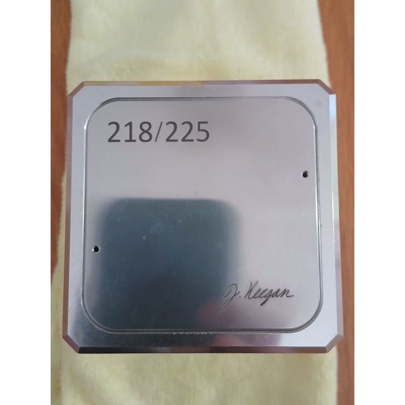 Bananas by Jon Keegan