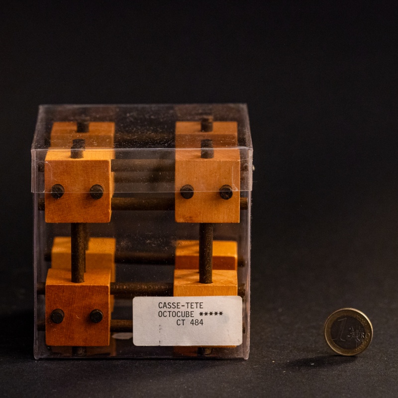 CT 484 Octocube by Arjeu