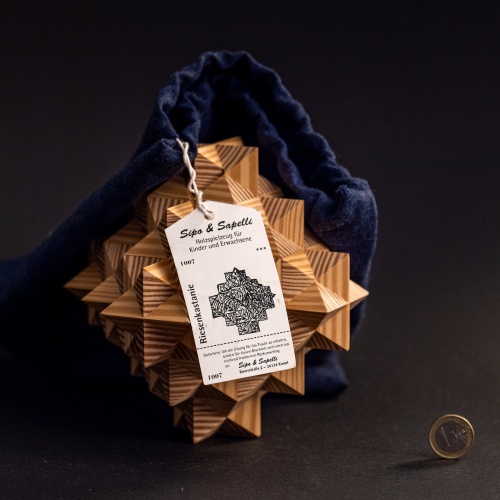 Giant chestnut by Sipo & Sanelli