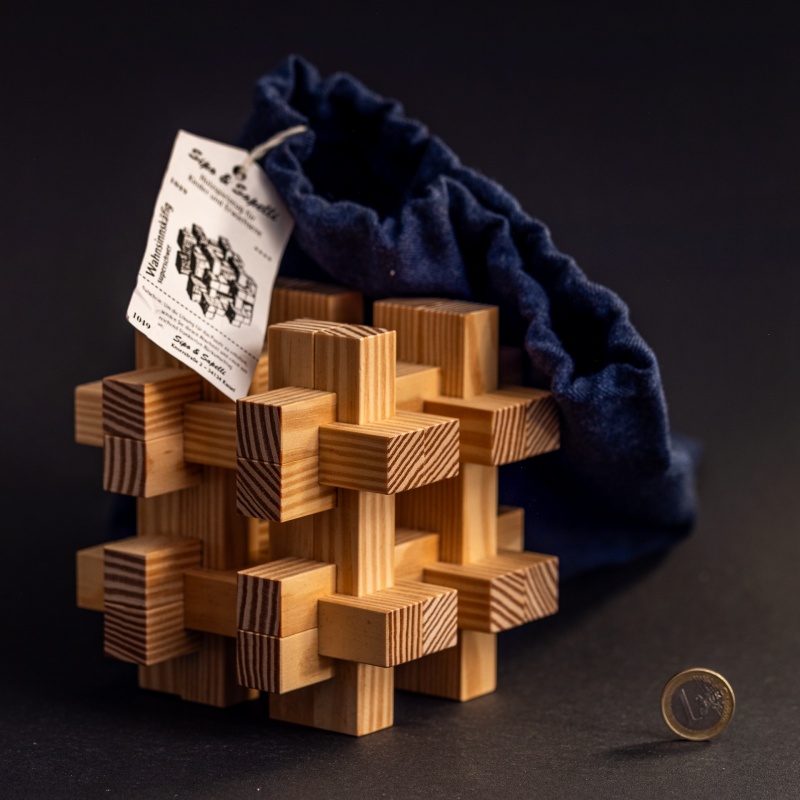 Insanity Cage by Sipo & Sanelli