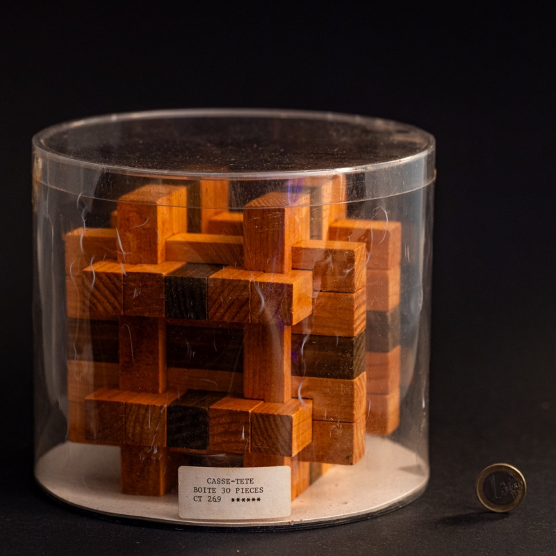 CT 269 Mausoleum by Arjeu