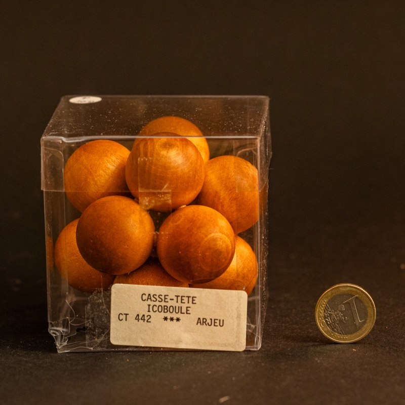 CT 442 Icoboule – 8cm by Arjeu