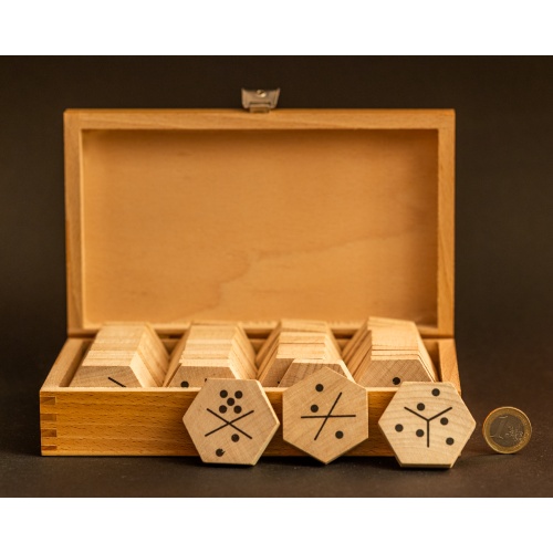 Dominos Francais by Arjeu